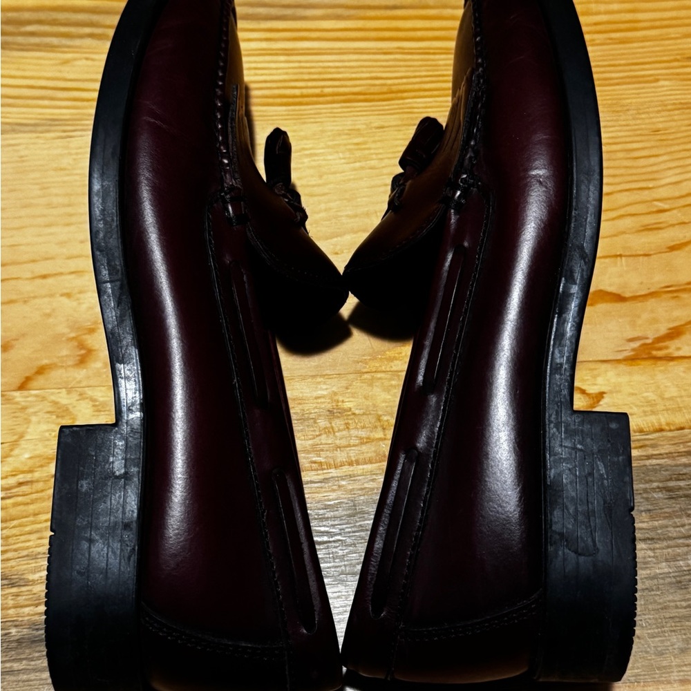 G.H. Bass & Co. Dark Brown Tassel Loafers Marietta II - Picture 4 of 9